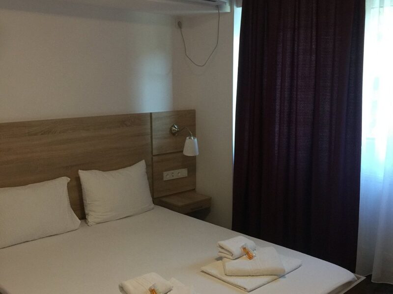 Hotel Otopeni